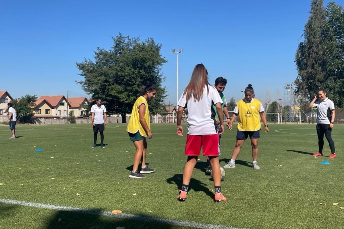 INAF prepara nuevos Orientadores de Fútbol